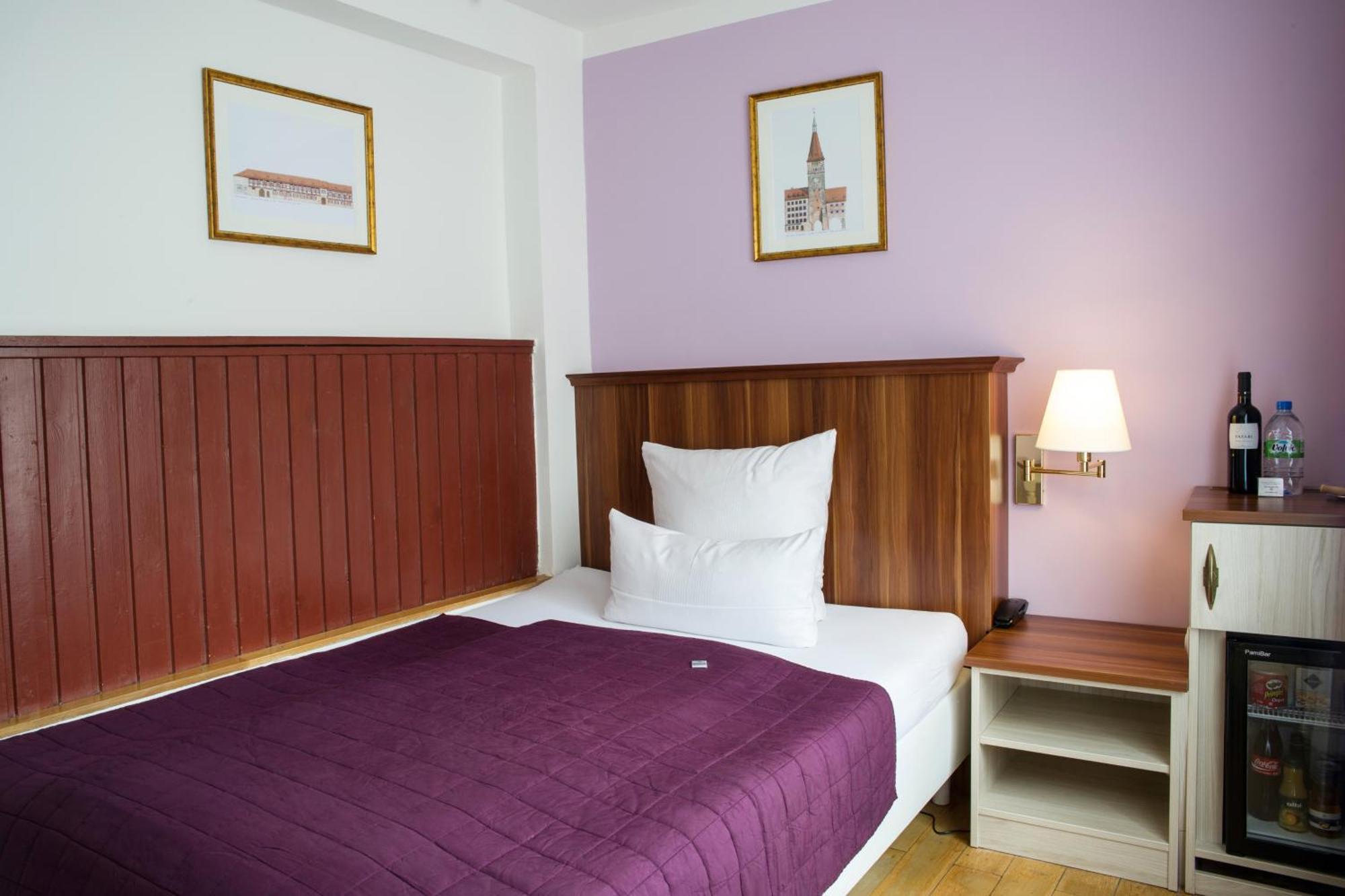 Hotel Elch Núremberg Habitación foto